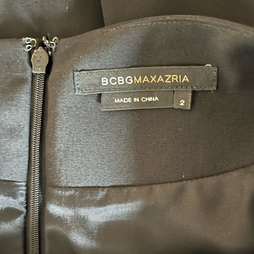 BCBG Max Azria Black Wool Skirt – Sleek Tailored Fishtail Back, Size 2 - Picture 7 of 9